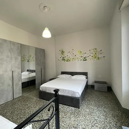 Homelink - Charlotte Florence