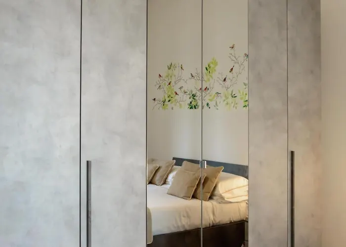 Homelink - Charlotte Affittacamere Firenze